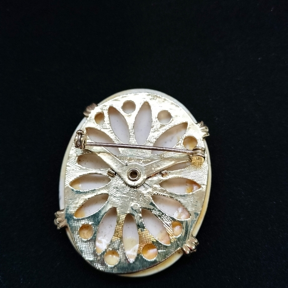 Handcrafted Bird Brooch Pin with Gold Accents Porcelain - Picture 4 of 8